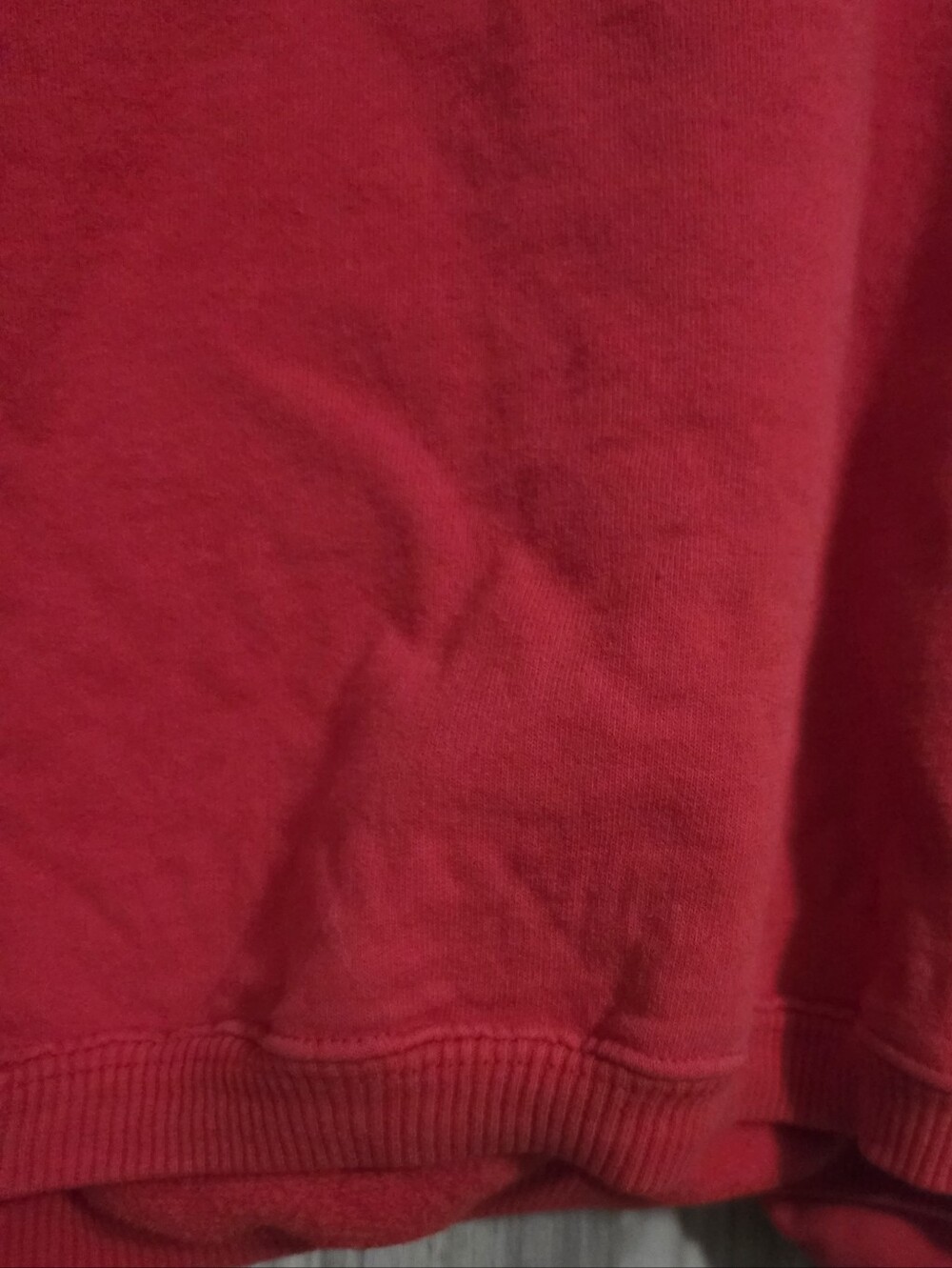 Marlboro Red Hooded Sweatshirt with Sleeve Patch - Picture 6 of 7